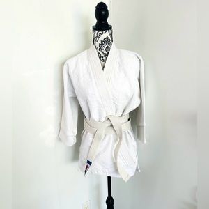 Judo Star Unisex White Martial Arts 100% Cotton Kimono Top + Belt Size 2